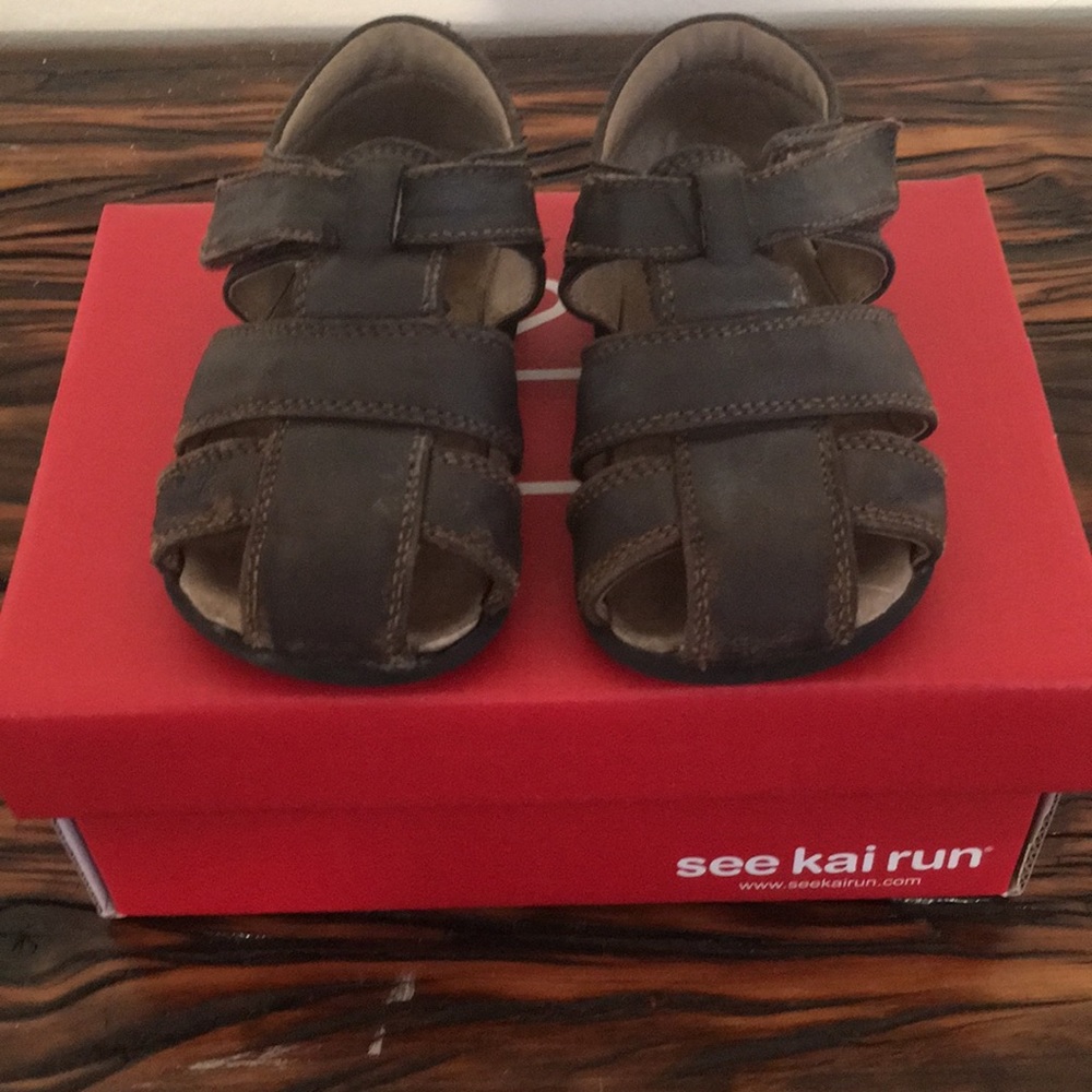 See Kai Run Jude Sandal Size 4